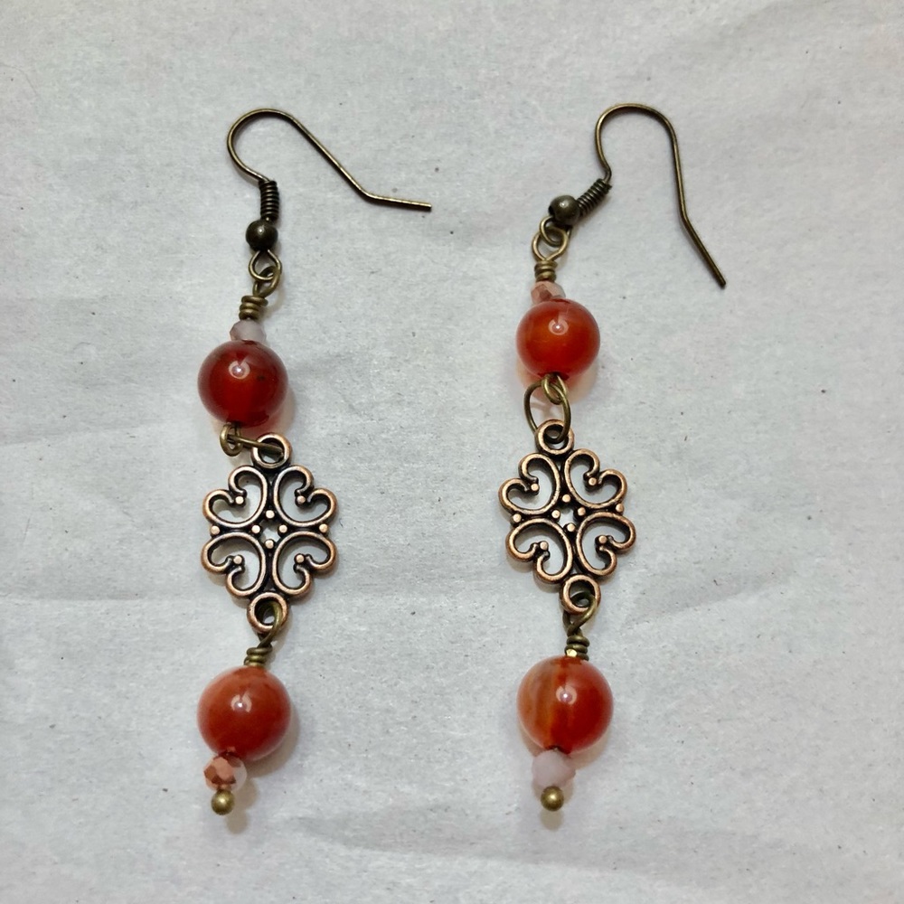 Dangle earrings